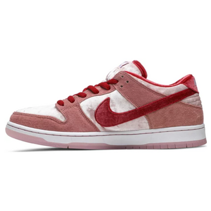 Nike SB Dunk Low StrangeLove - Valentine's Day