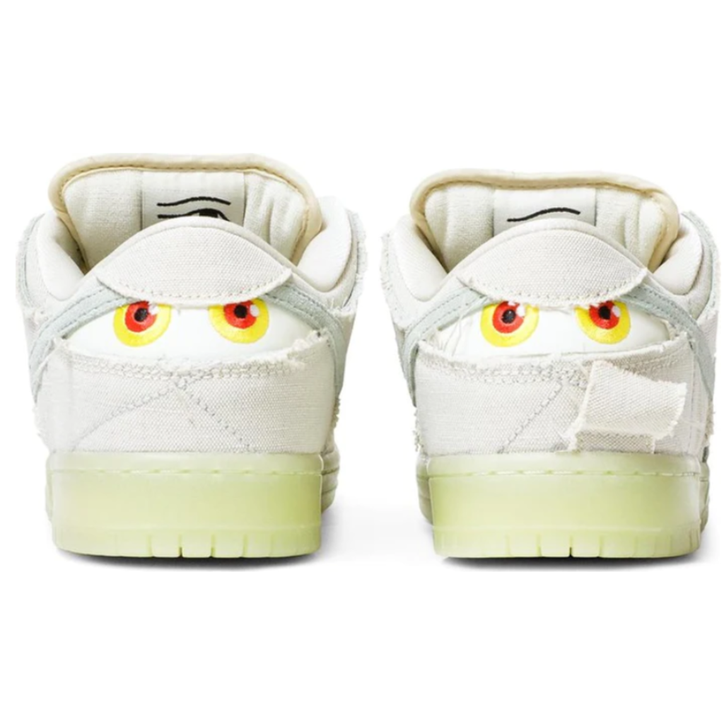 Nike SB Dunk Low “Mummy”