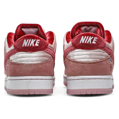 Nike SB Dunk Low StrangeLove - Valentine's Day
