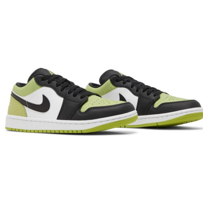 Air Jordan 1 Low Snakeskin Vivid Green