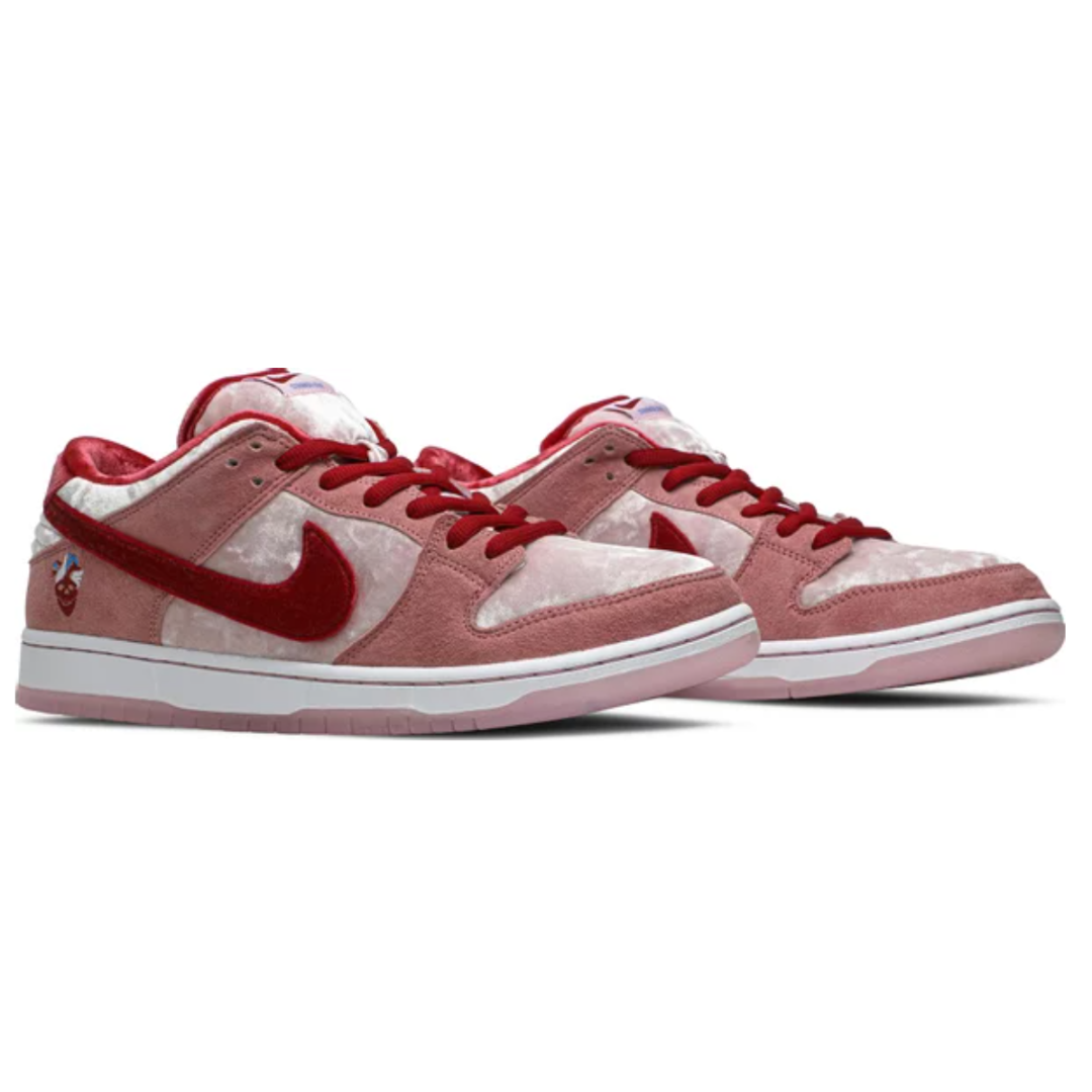 Nike SB Dunk Low StrangeLove - Valentine's Day