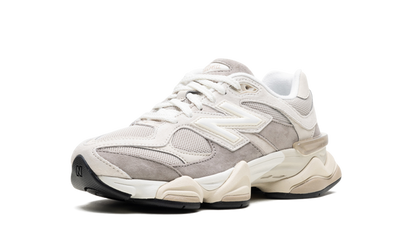 New Balance 9060 Oatmeal