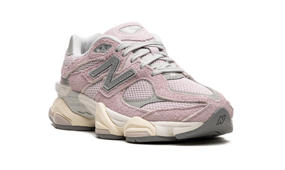 New Balance 9060 December Sky